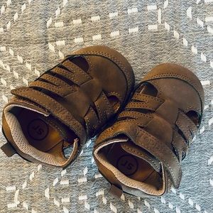 Stride rite brown sandles